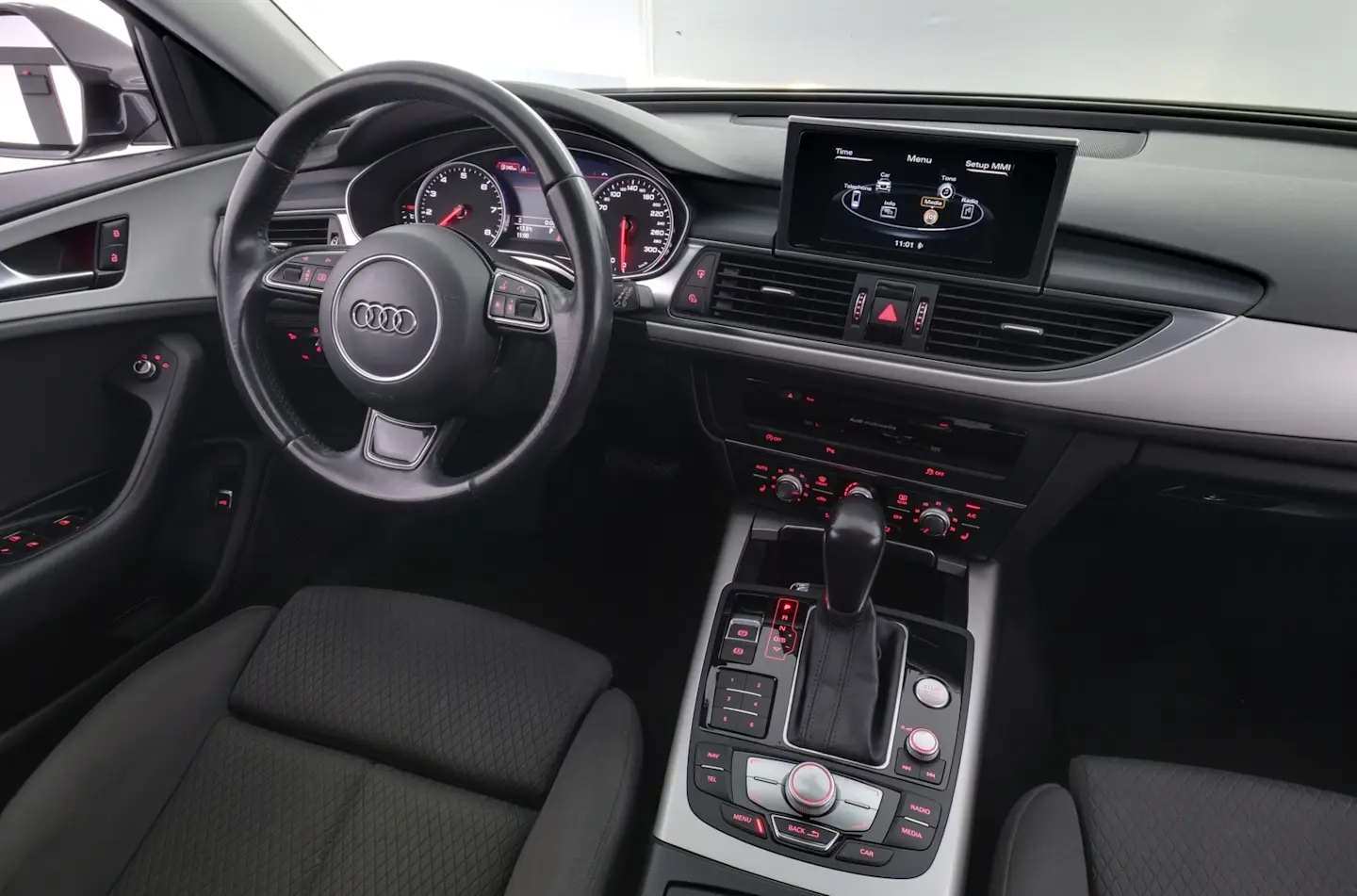 Car Image - 1cnrSrhVEflOorpfUtQqtZ