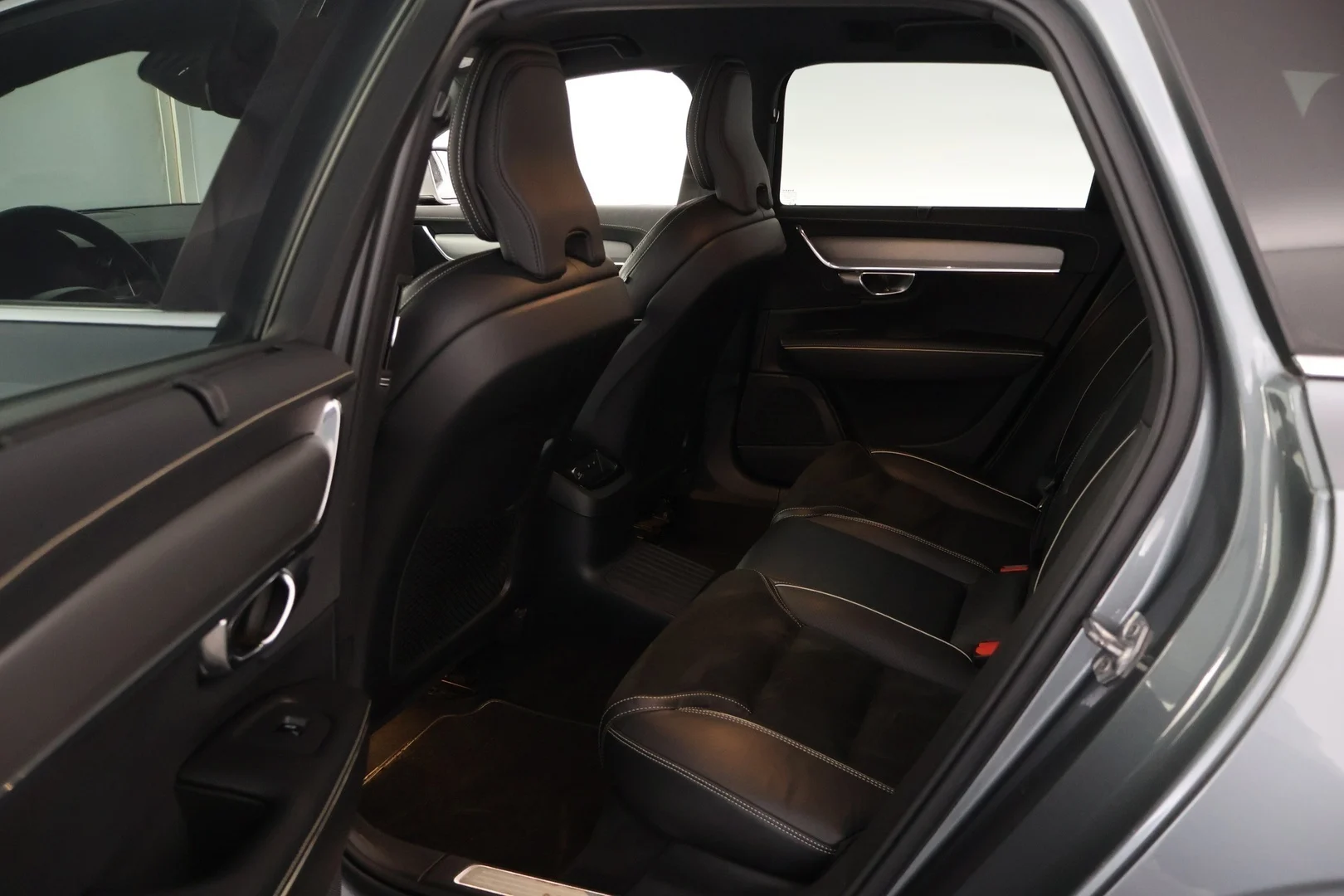 Car Image - 1VRKXhKVfhIEOUWaqrNXQ4