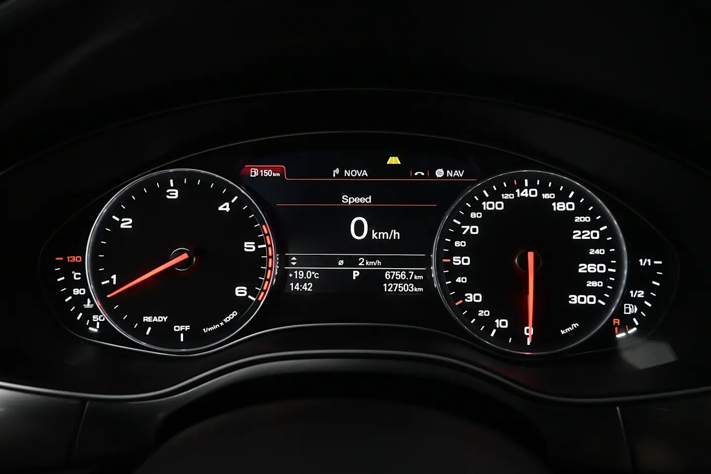Car Image - 4vZA4TXxZTKUvXRzIKnhdy