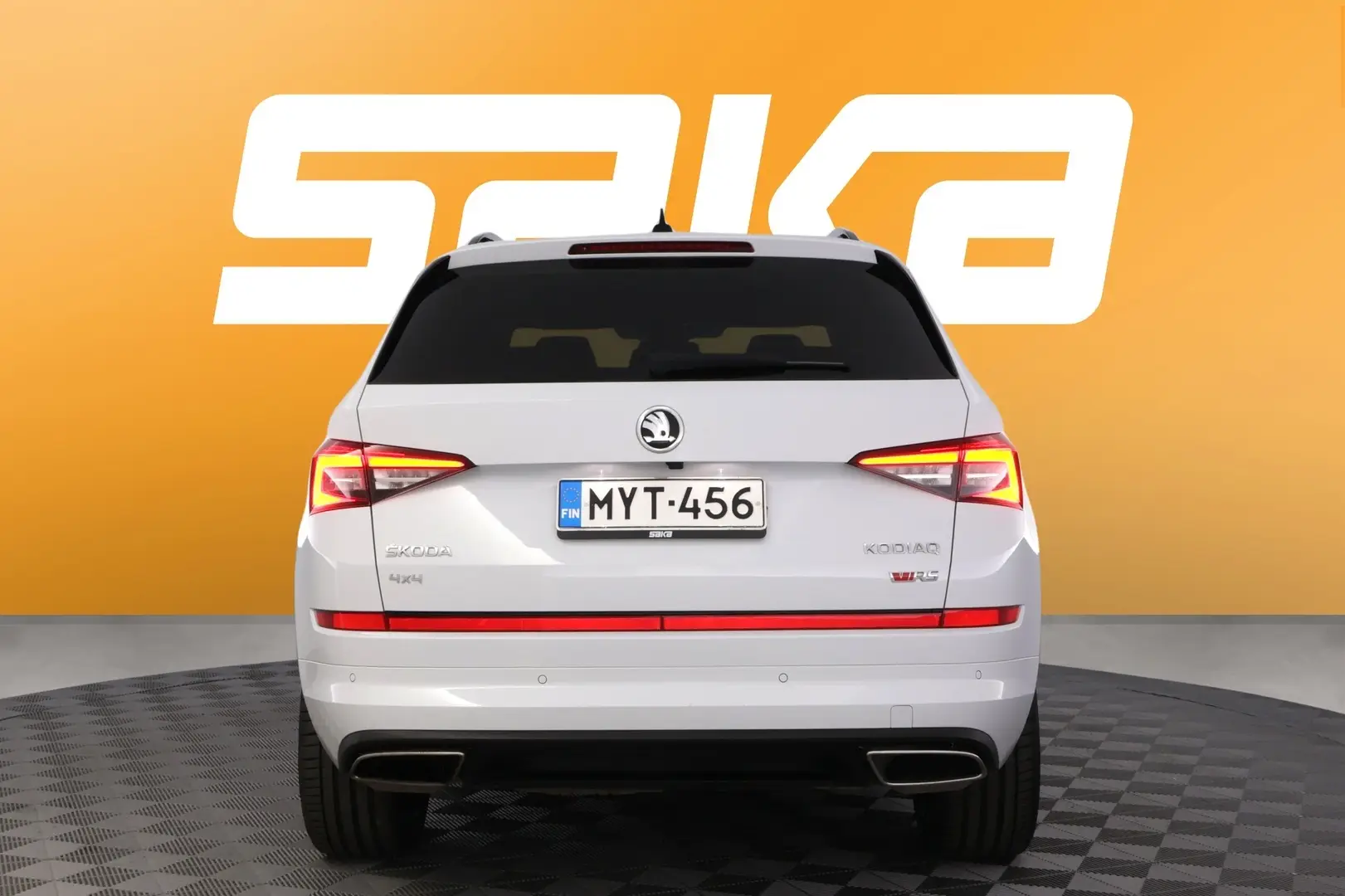 Car Image - 1lgOXsAKYKM1xOmFq3Tg5b