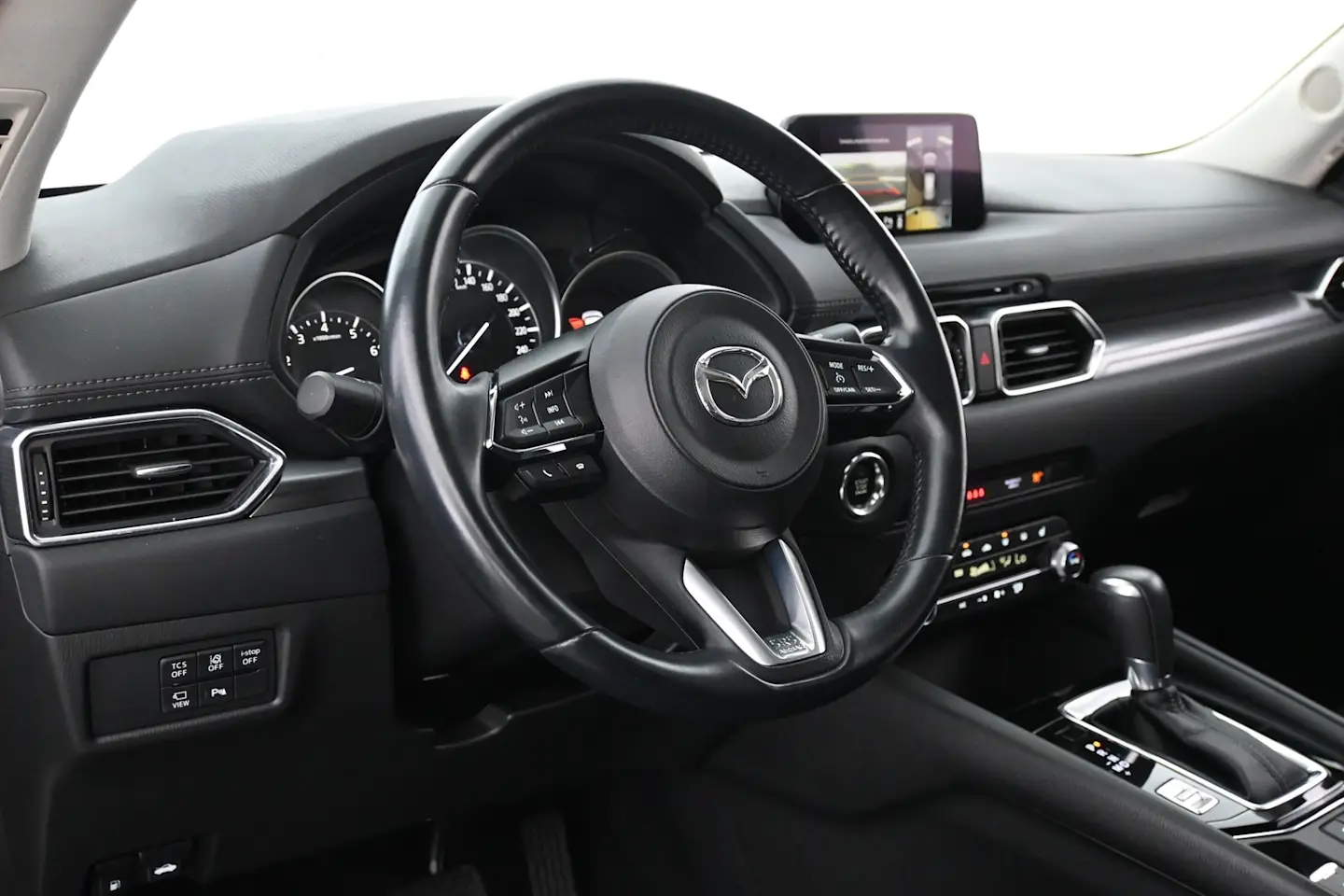 Car Image - 2UvPyFngpEQYrlTzjULitV