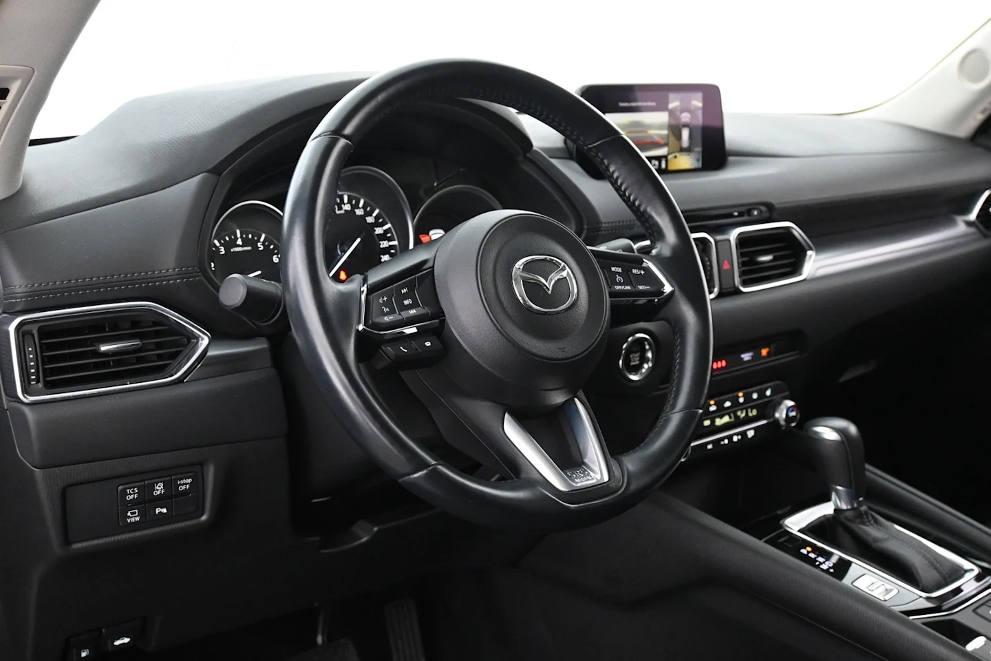 Car Image - 2UvPyFngpEQYrlTzjULitV