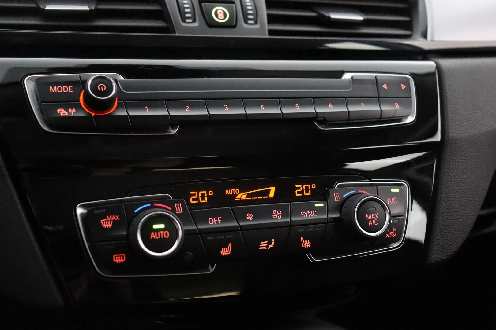 Car Image - 52ikV7SWJhYm4j3Cunhhsd