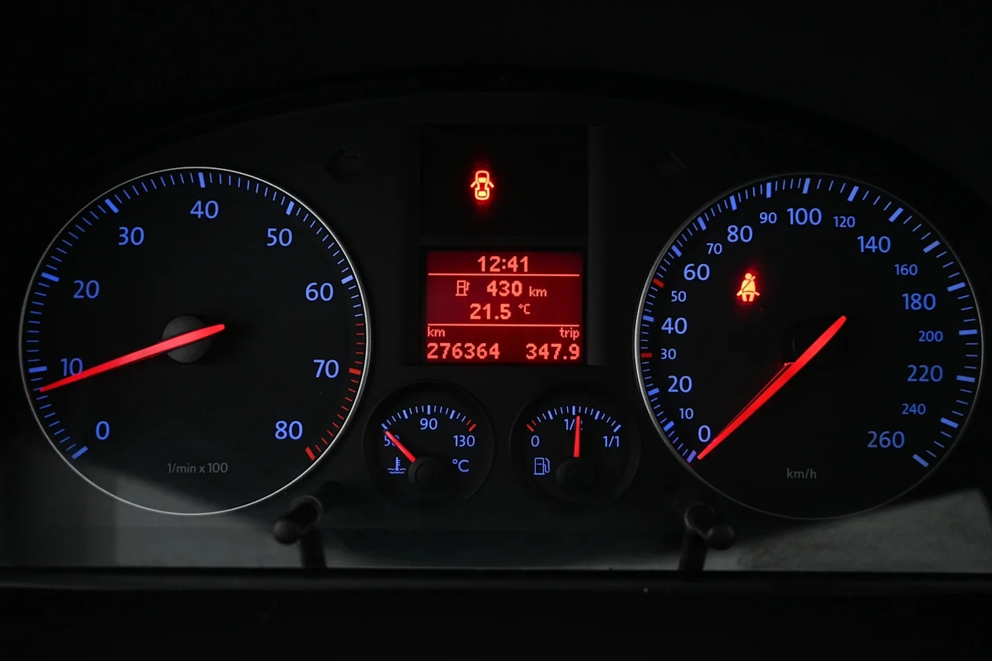 Car Image - 24NmHhuesj7T4FpWhgPRqR