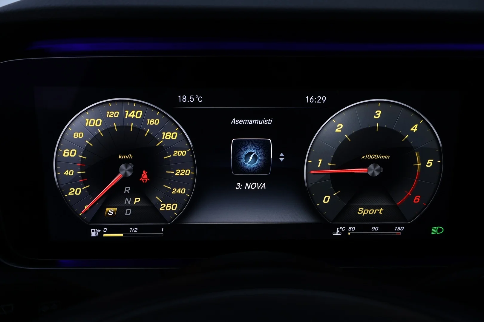 Car Image - 6BUIL2Gk1aOxSQ5cLnuMyO