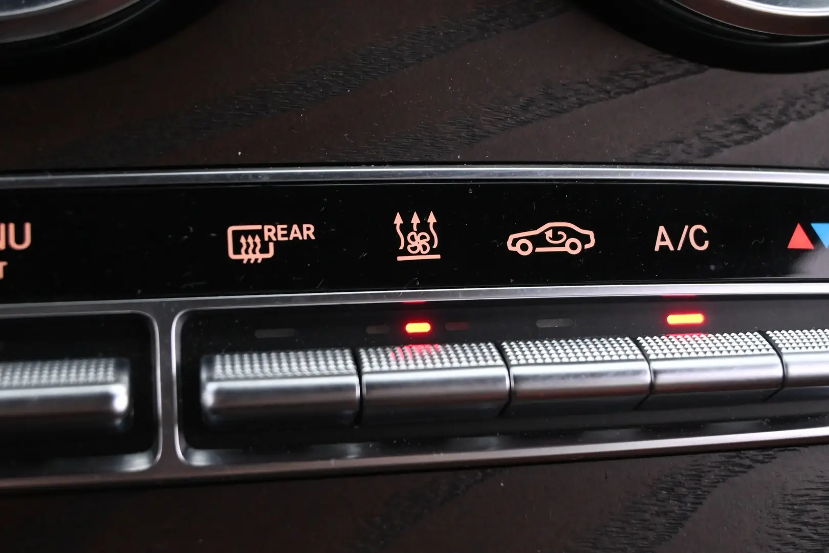 Car Image - 15qFAWRyxXLzpQmrZDQzUO
