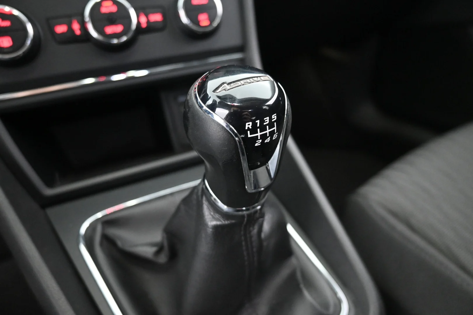 Car Image - 3Ikvub2p2UZRskeQVPe1qi