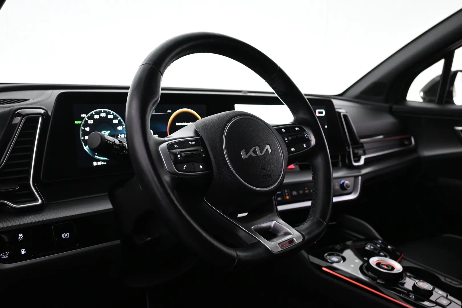 Car Image - 3n8WMBKTQ66eSaPl3DN5s7