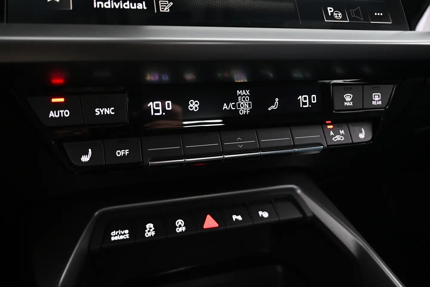 Car Image - 1rkIeOQdl3uz9ojET75RPy