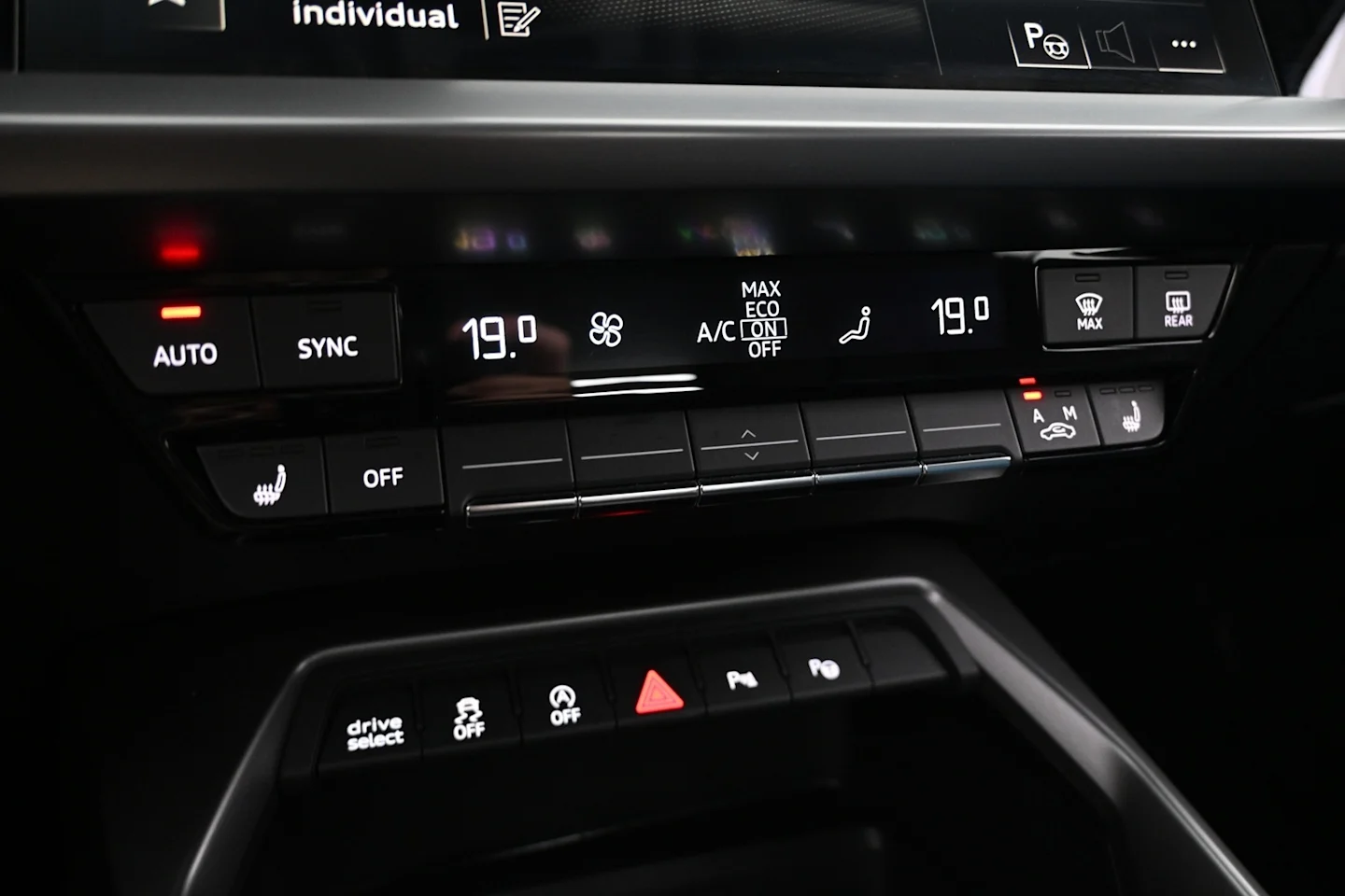 Car Image - 1rkIeOQdl3uz9ojET75RPy