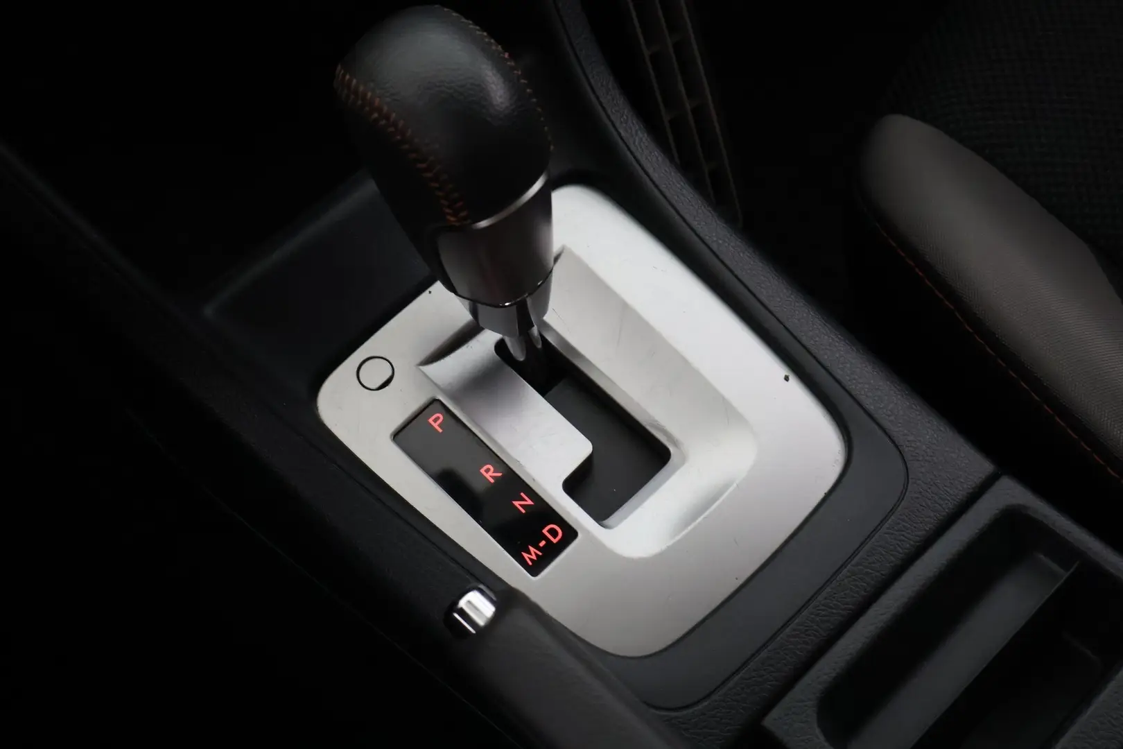 Car Image - 296J4hDoDfcMavRrp70FE0