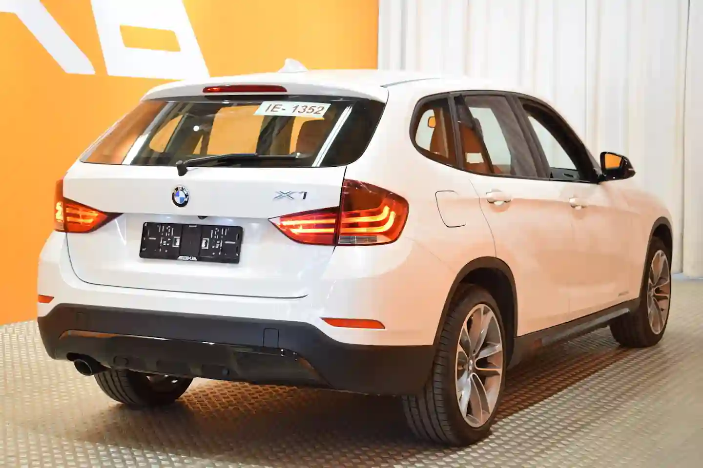 Car Image - xQtD4Z5BuJfAoDk54j3oY