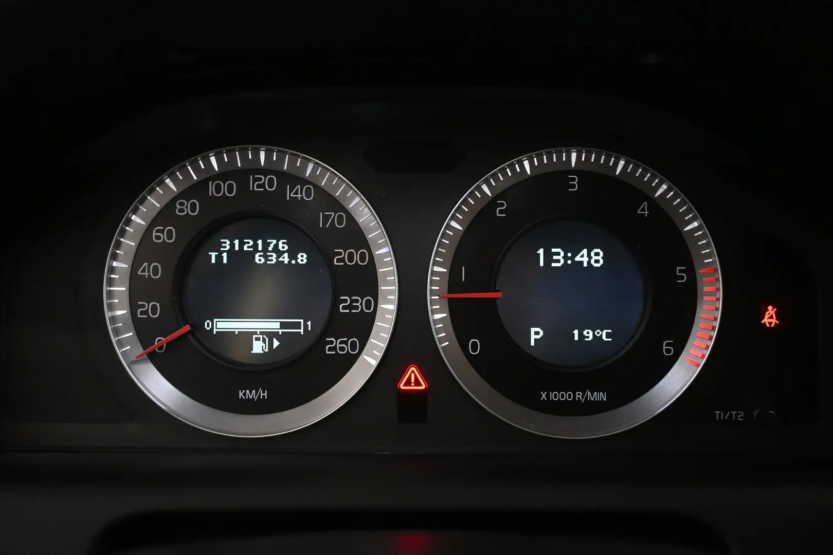 Car Image - 5Ry3t6r1UrY3KemnlH8xTw