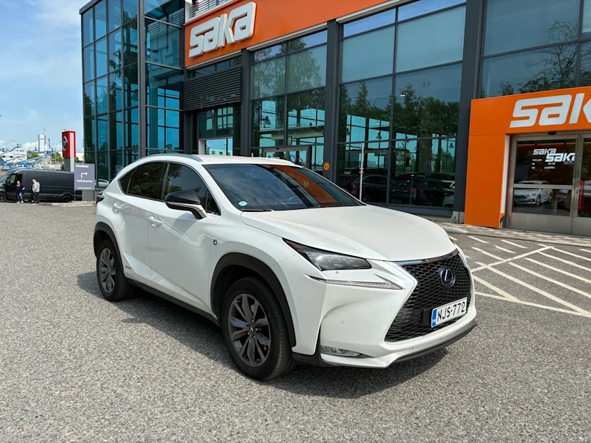 Lexus NX