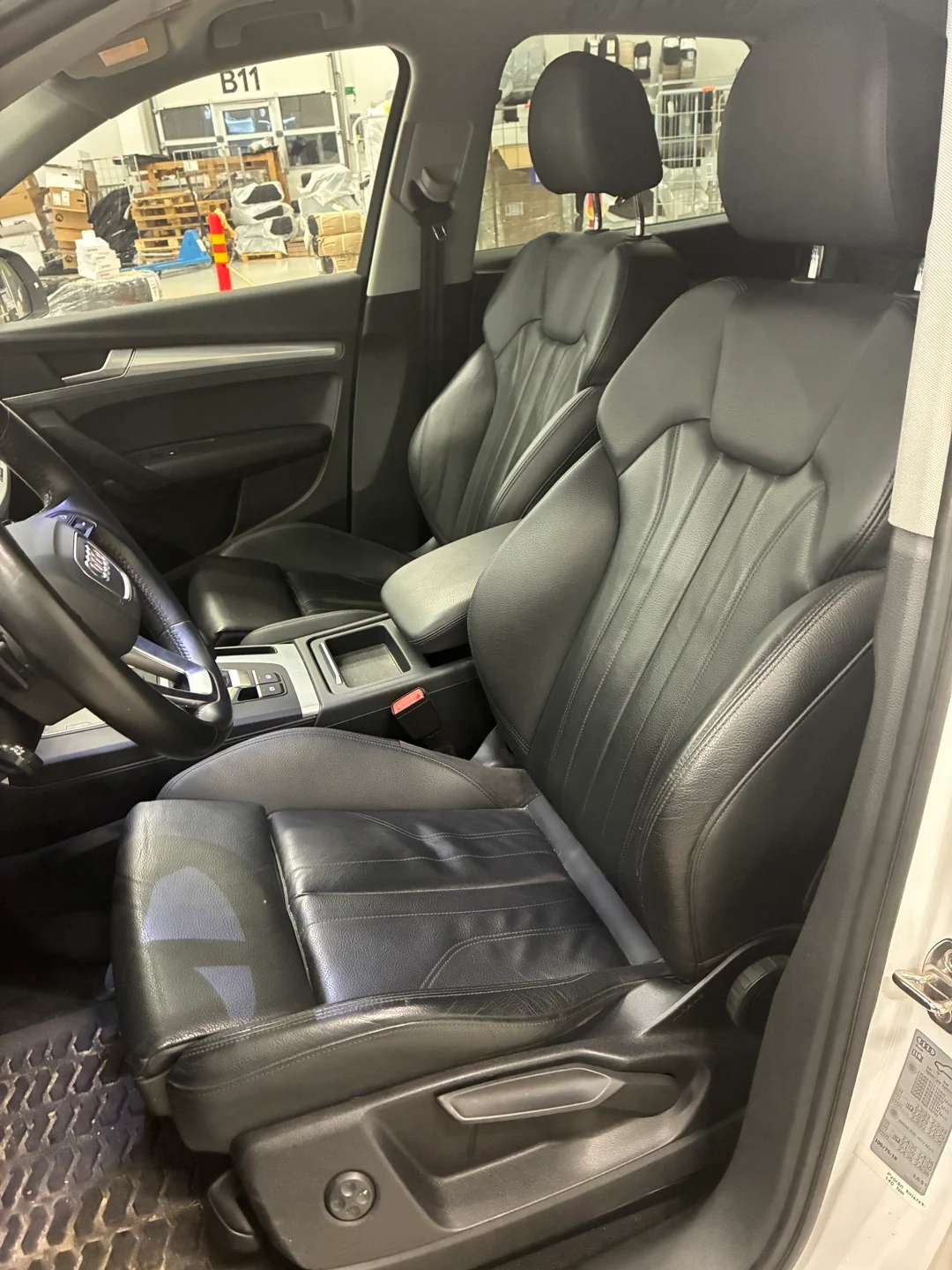 Car Image - 5craAi5cAPDfSmsxgxihPU