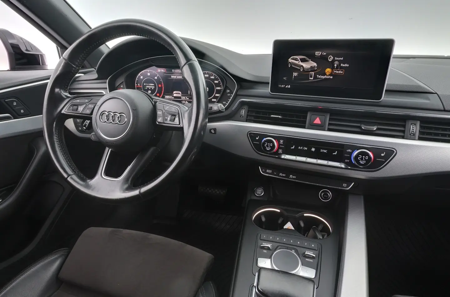 Car Image - 4Iyh0N4bR0xnA8UtFq0z0t