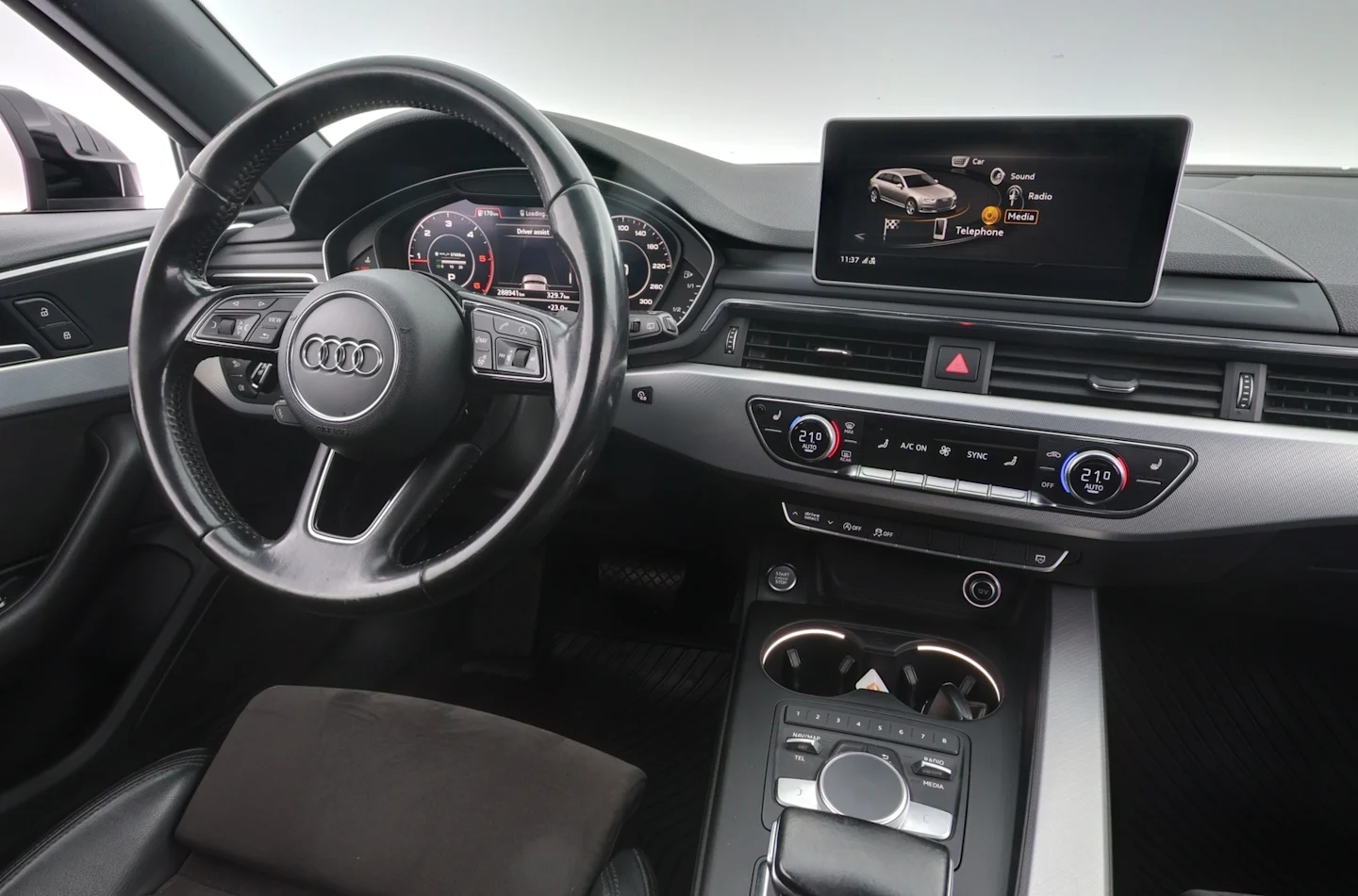 Car Image - 4Iyh0N4bR0xnA8UtFq0z0t