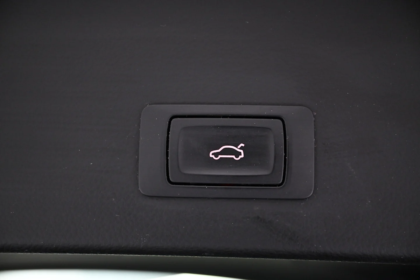 Car Image - 1cnrSrhVEflOorpfUtQqtZ