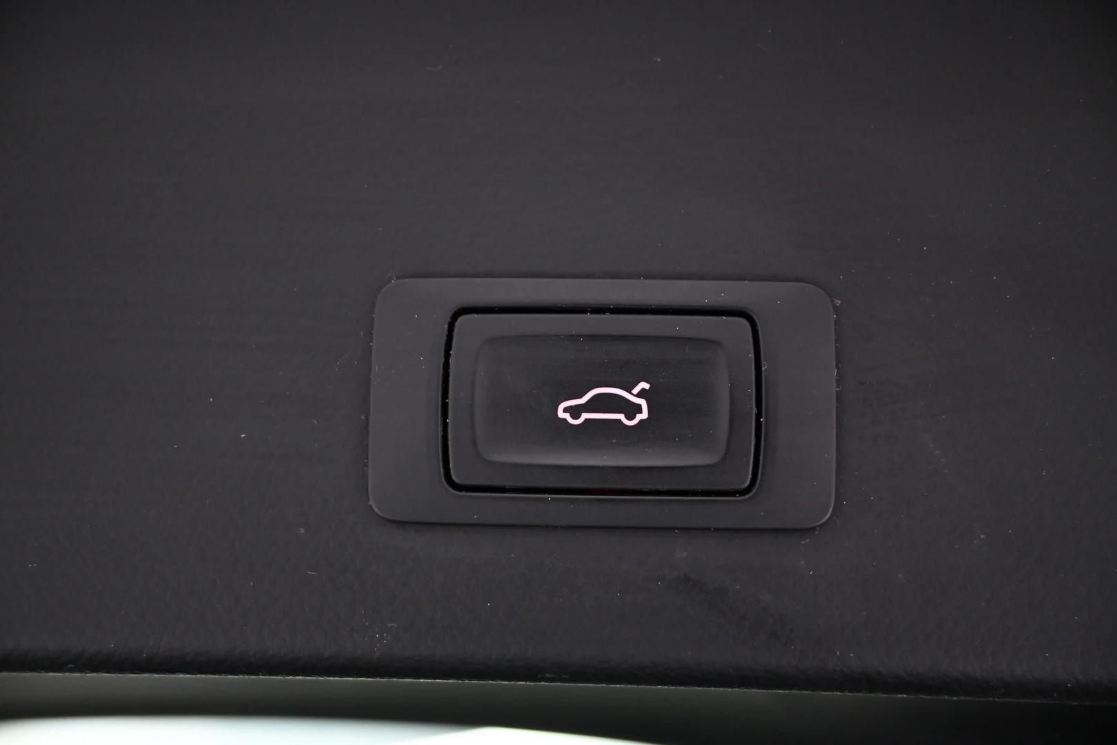 Car Image - 1cnrSrhVEflOorpfUtQqtZ