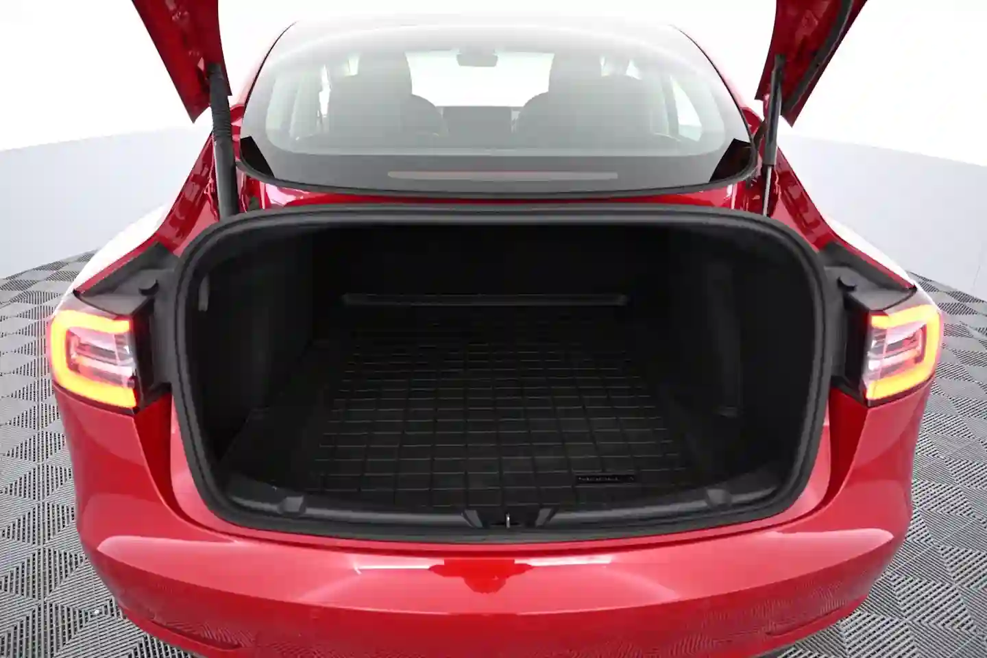 Car Image - 3fhjw6gEhOTCKIVVtUwkYB