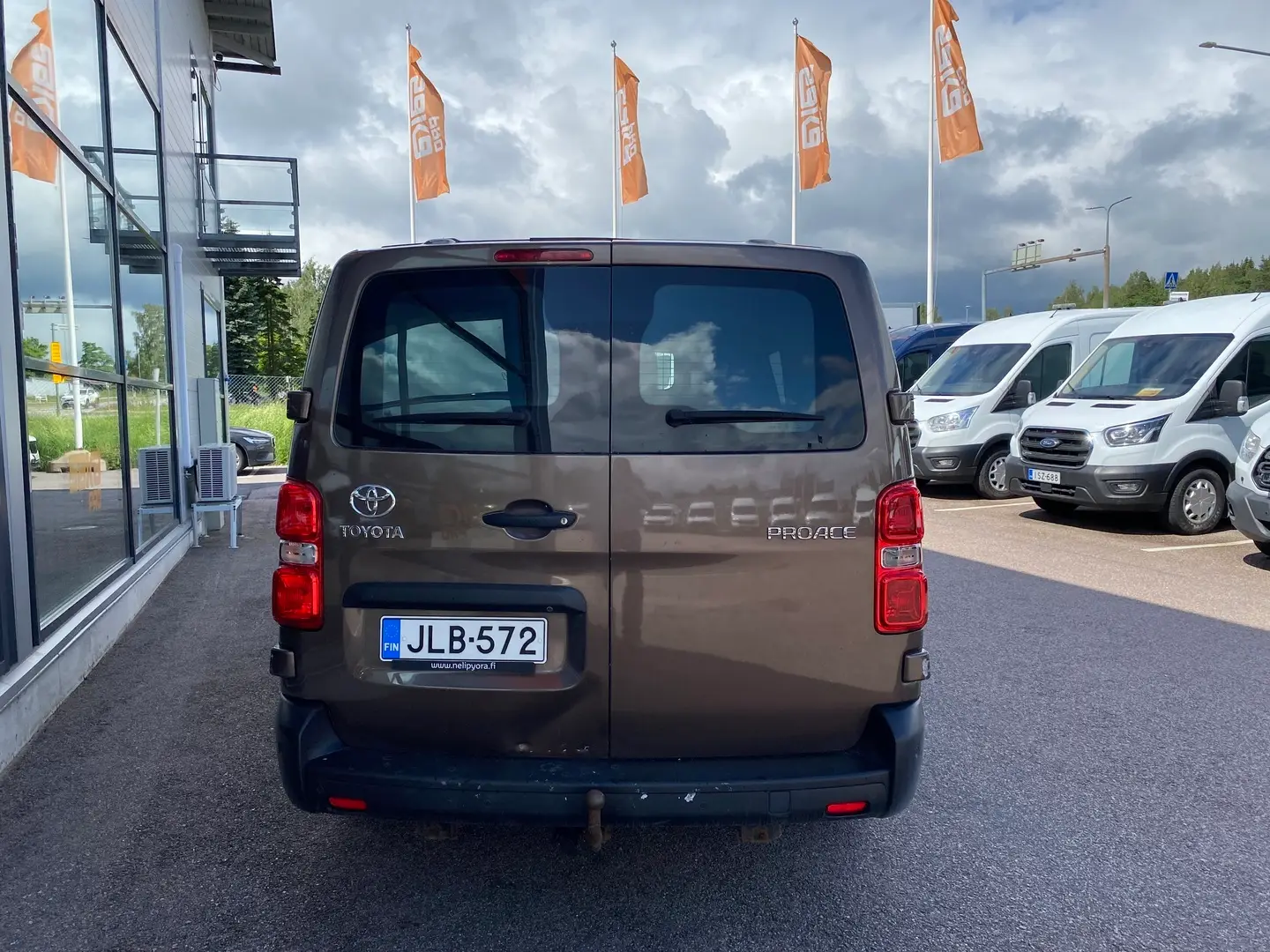 Car Image - 3BPoZbHqA196n2vQdFEJVE