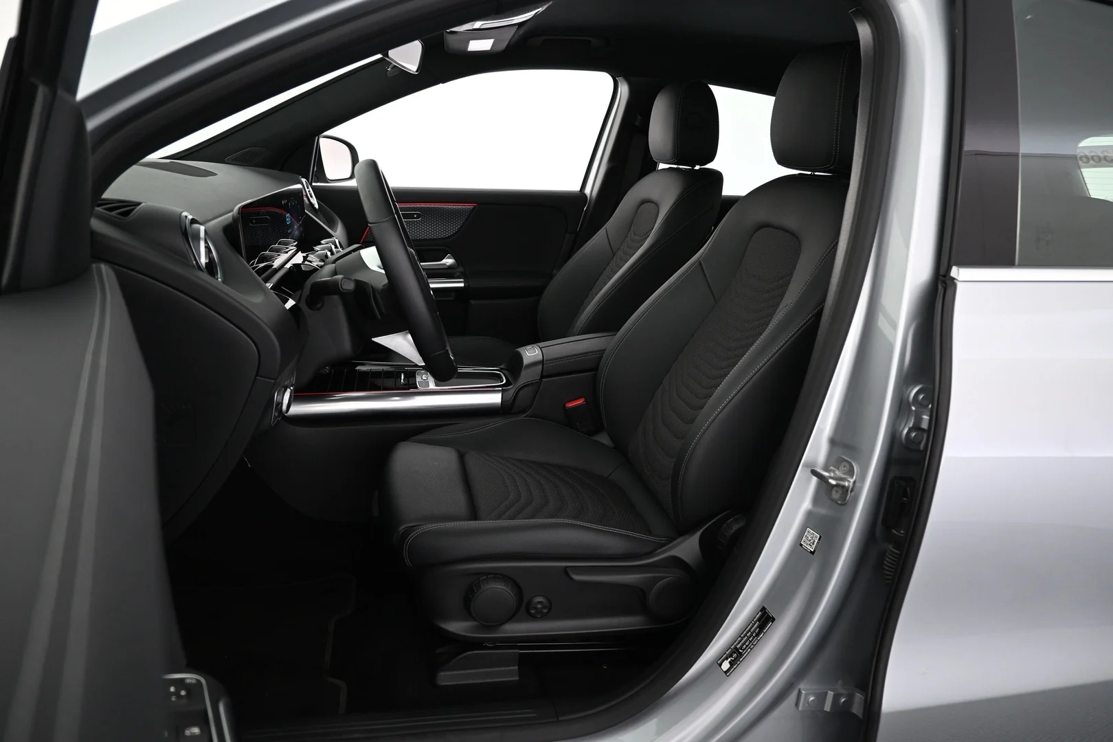 Car Image - 1hGFeXu7AxSyPLJNa9t1Qh