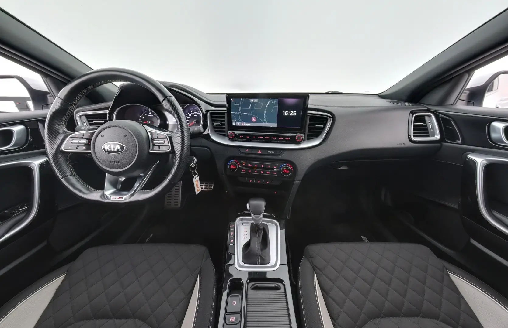 Car Image - 1NjVddsVdvfwiN3dbEWztP
