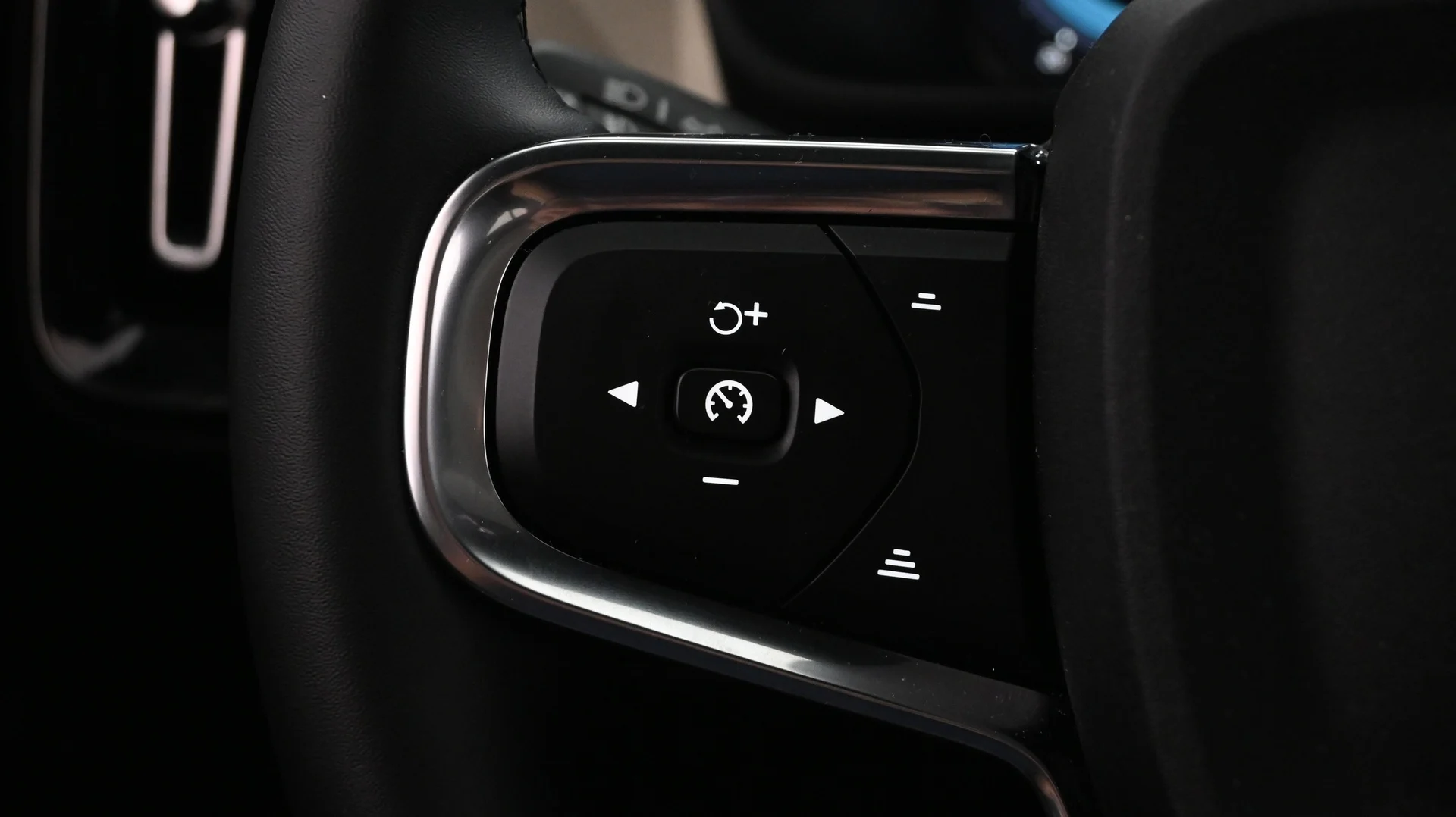 Car Image - 5BGpzTHAe1FfsXqZPiHbWo