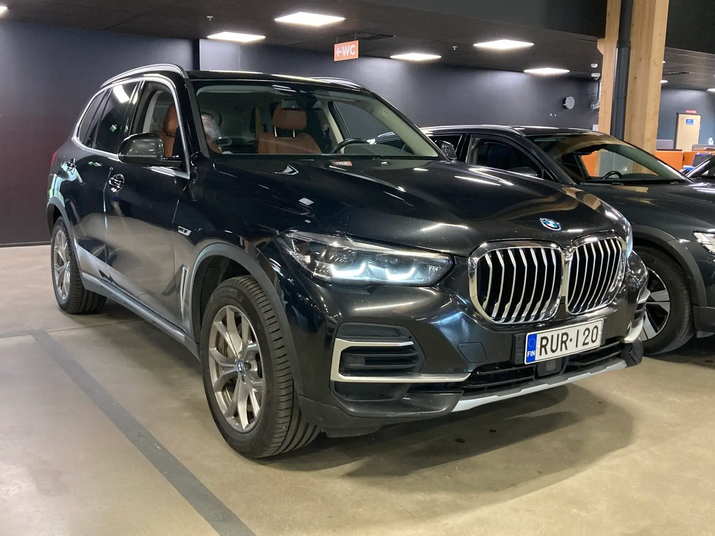 Car Image - 1AmXaWIyiDC3tss2CN7st8
