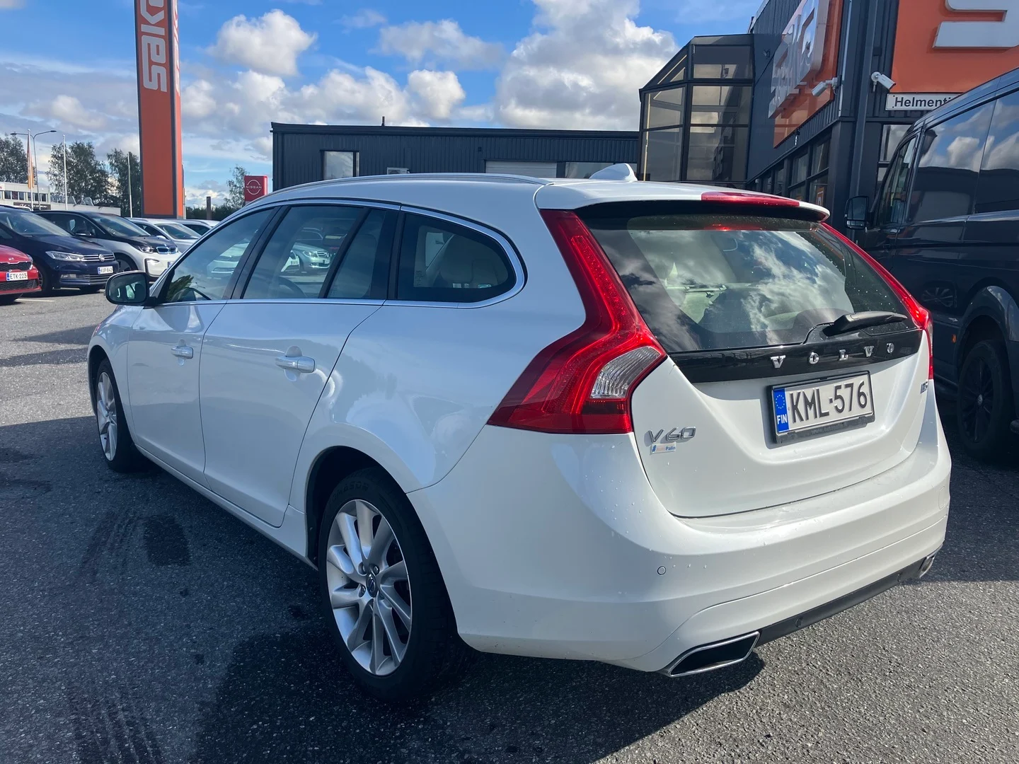 Car Image - 6WHssaVUzh27DWQj7yh91g