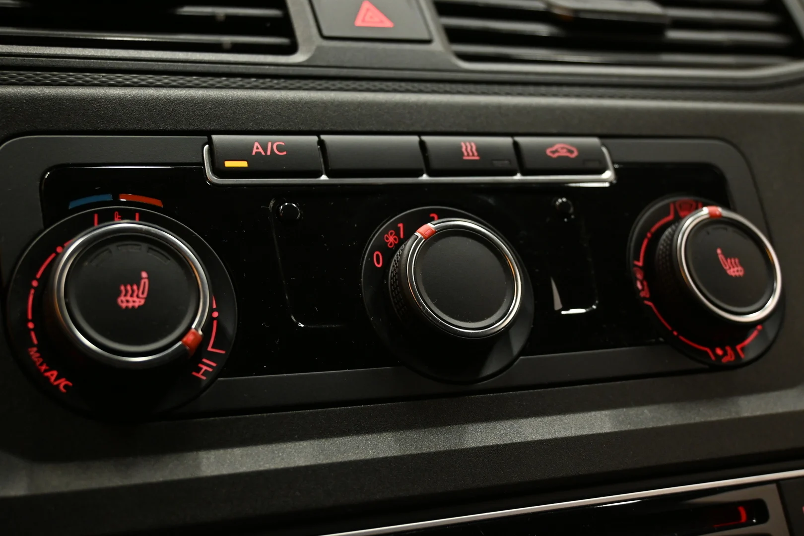 Car Image - 4dzb6SuO4WcyKK7XPtJDVF