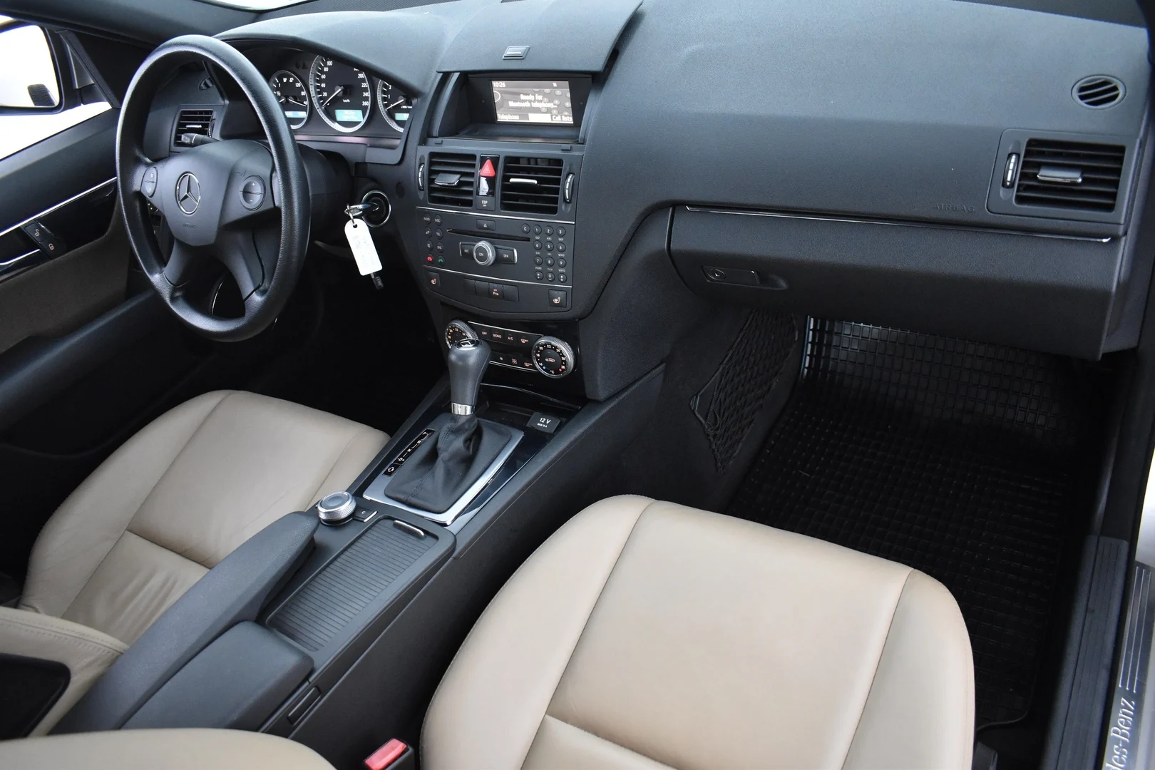Car Image - 1lYvj1YY9j7C90mD6Y3QfK