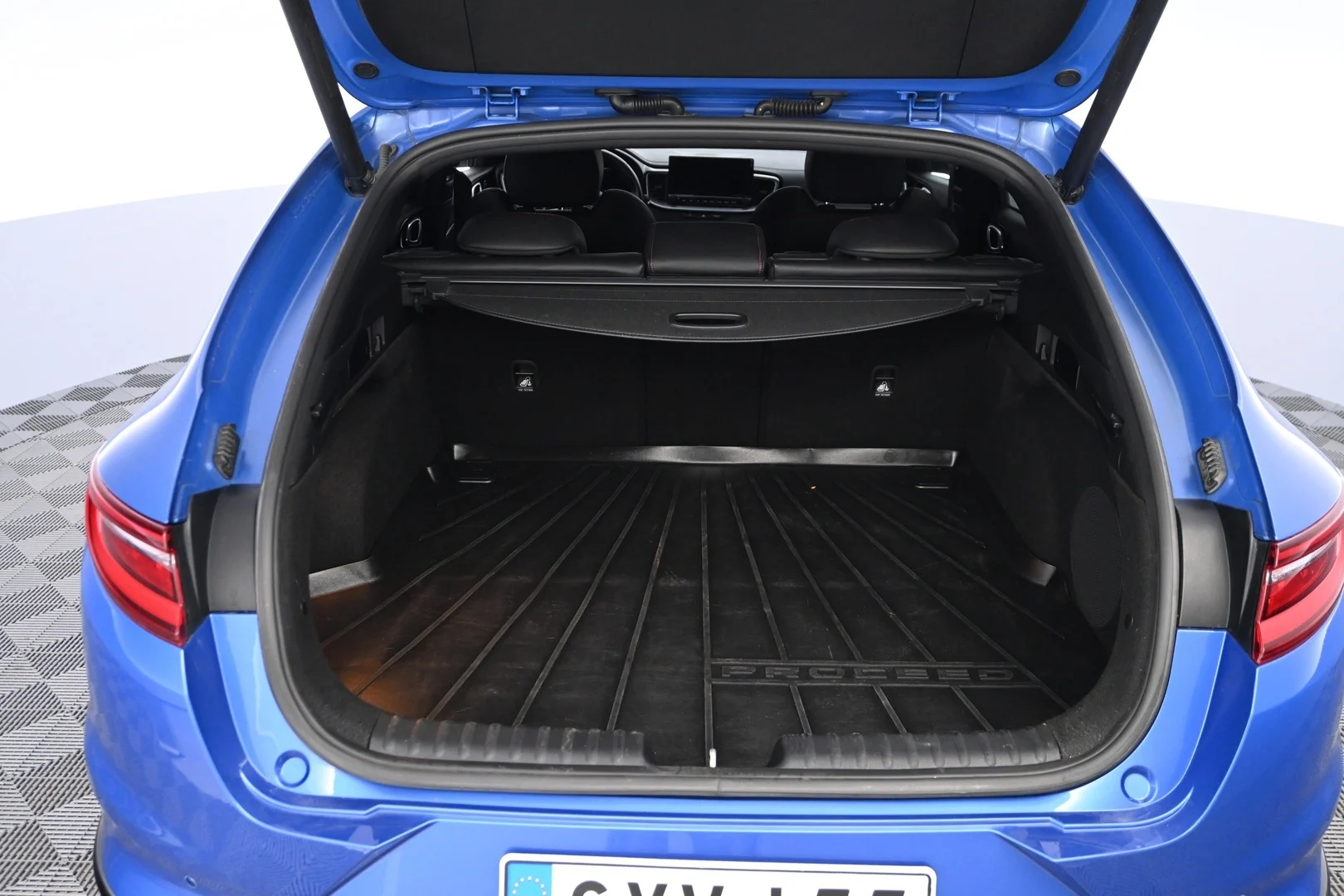 Car Image - mr4hubhrH98AgNowZc5Sc