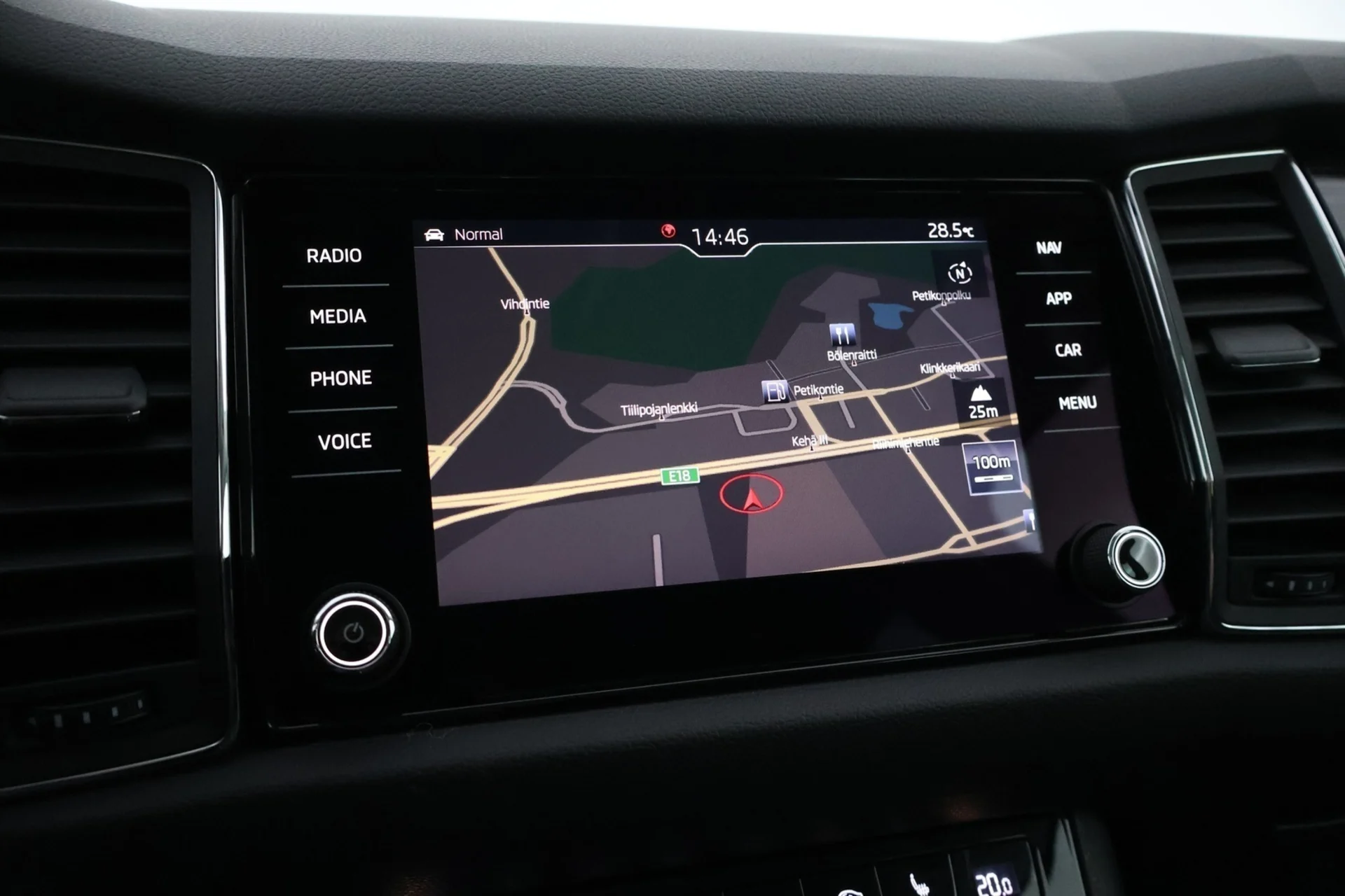 Car Image - 6JUzSTD5EVCjE8EFBwcZnj