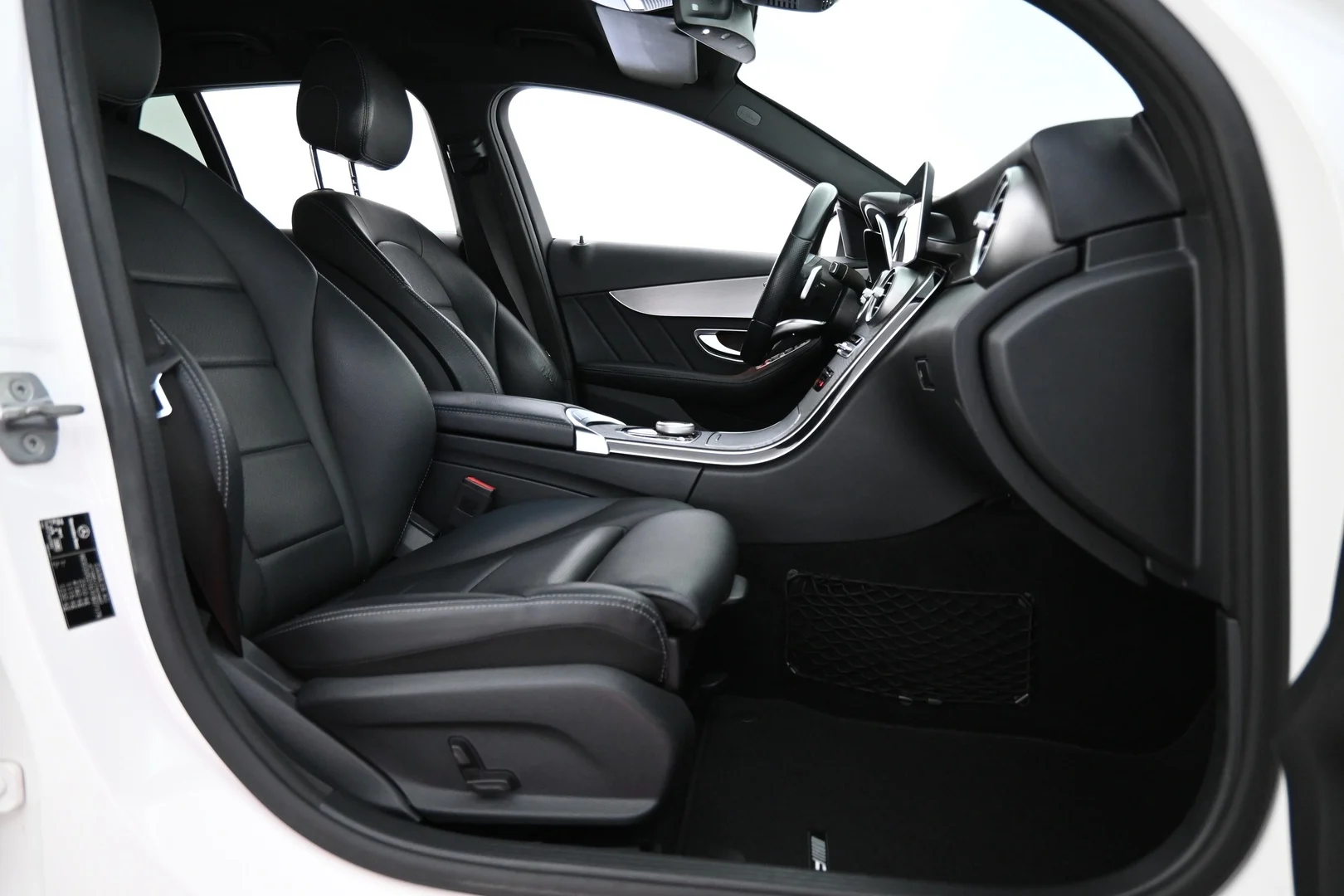 Car Image - 13gVdcBnFpJWuCM5hYdyPu