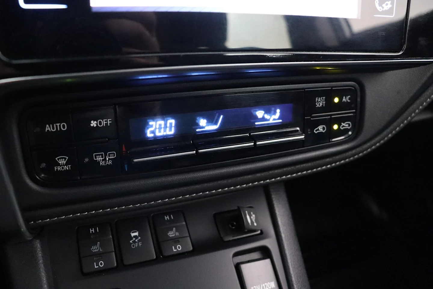 Car Image - bDUagT09HscdxbTbLY5tP