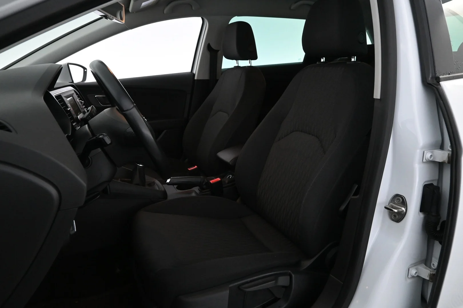 Car Image - 6NMzhanVlOdsHpC119qsXV