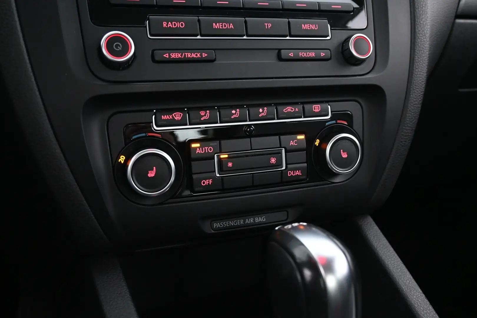 Car Image - 2Y8UQVmTqpf4xjzWVcuko1