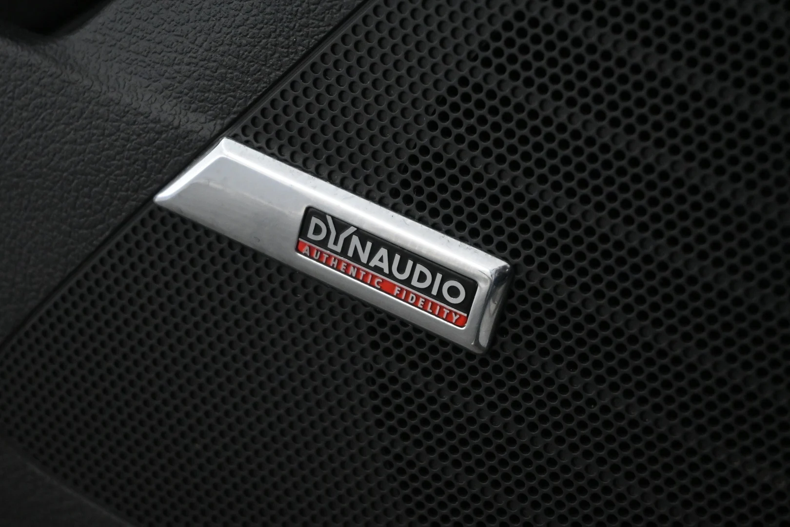 Car Image - 2jsa5pxqfQYAlQUCIvXHPi