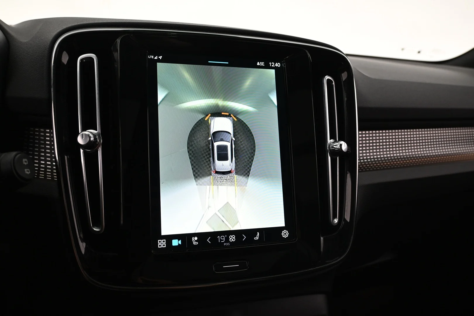 Car Image - 2L4mb0rJTO92G5GIX6KOkT