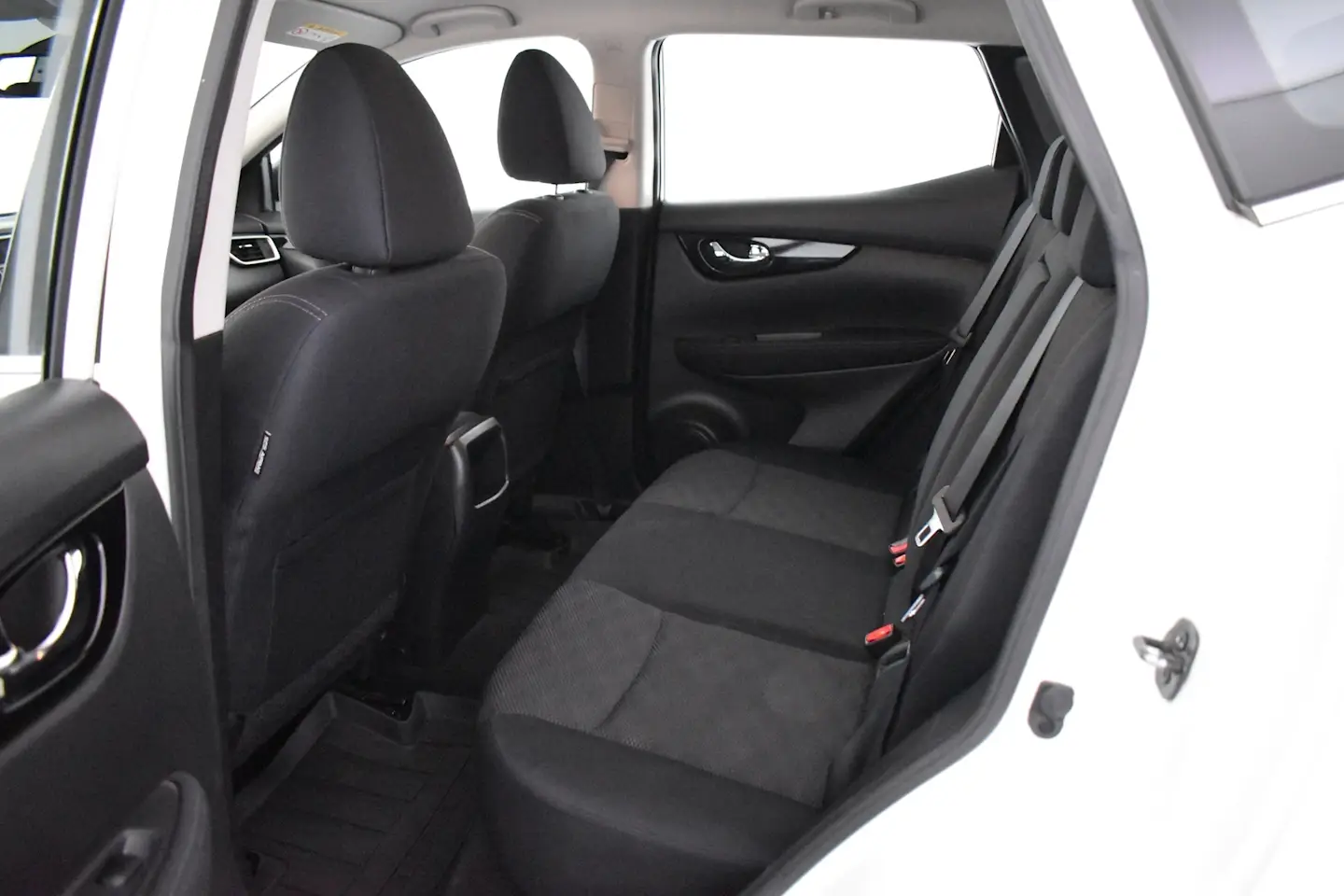 Car Image - 1hKwCaj7XqobHRn7uPAZNI