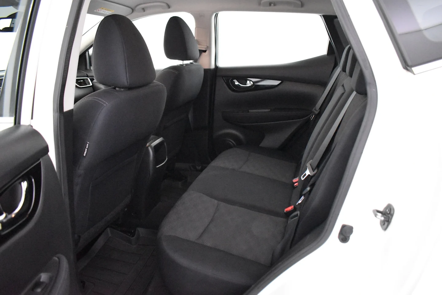 Car Image - 1hKwCaj7XqobHRn7uPAZNI