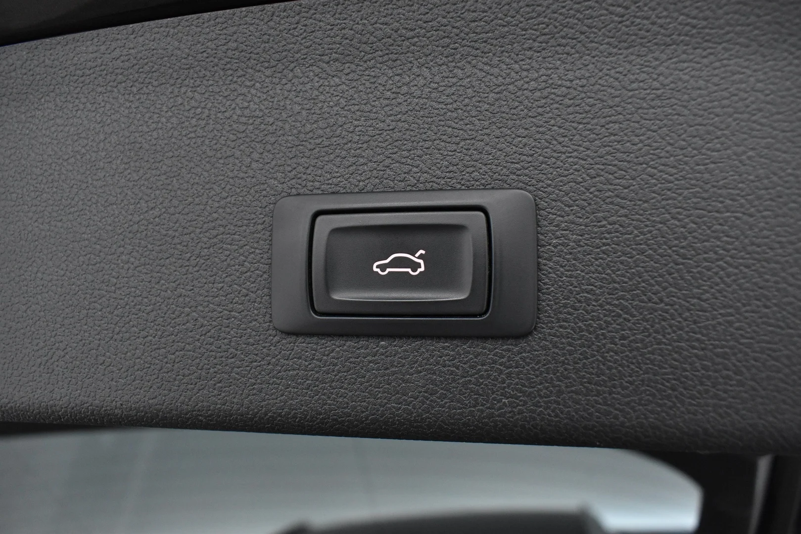 Car Image - 4hHiWM1vN7egNKk0gD9wxd