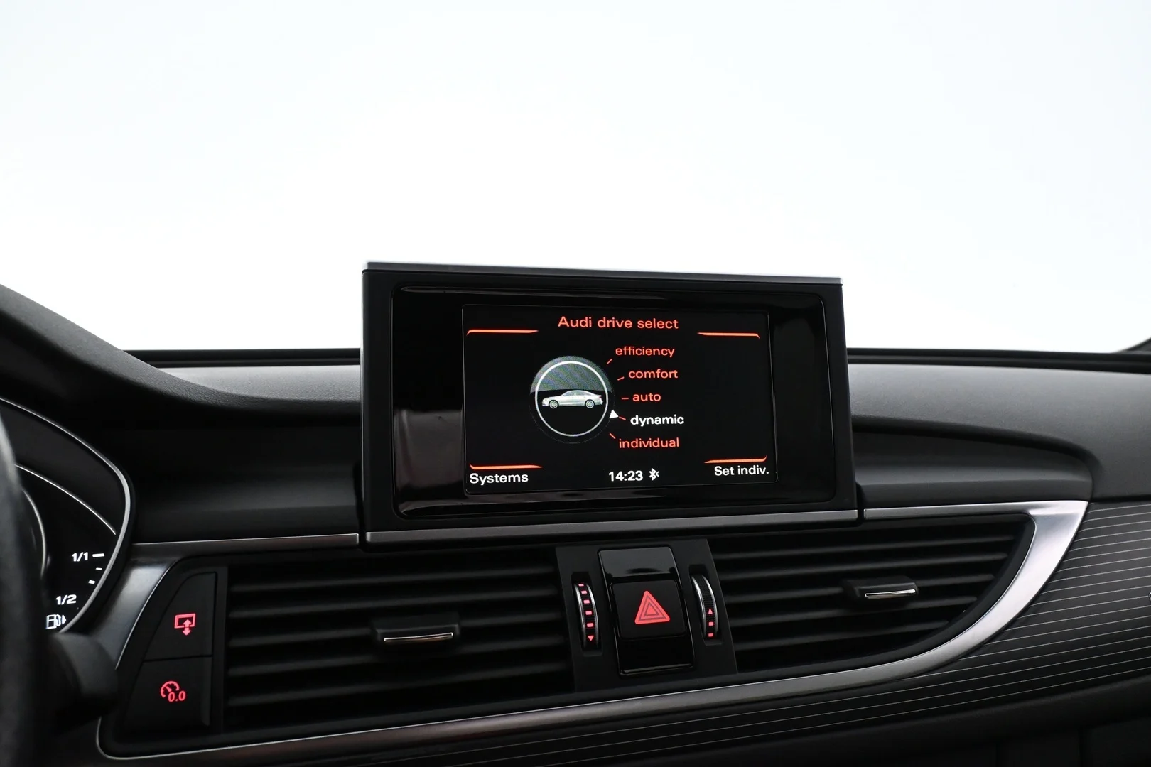 Car Image - 49dp3yh6AMjJG3b0cuWbsh