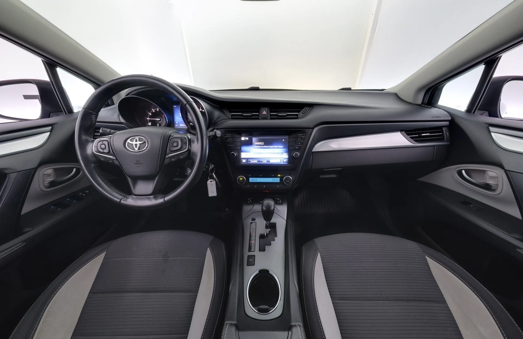 Car Image - 1s1MozESM6nDgRcN0X7Ylt