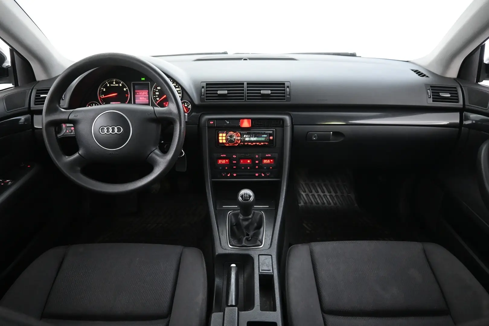Car Image - 52aNbW9PbYXPJxqfBEuI7j