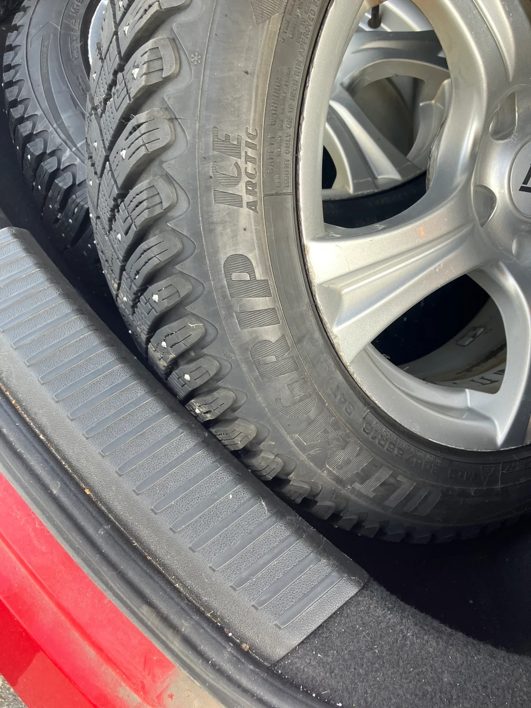 Car Image - 7n7K8Qw6asW0CJ2rxoJkNY