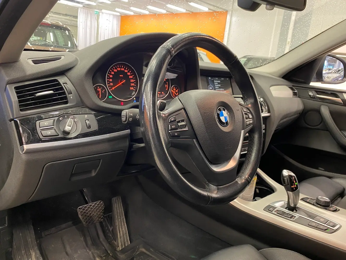 Car Image - 7uTZouEvghKiF8bPwUNA6L