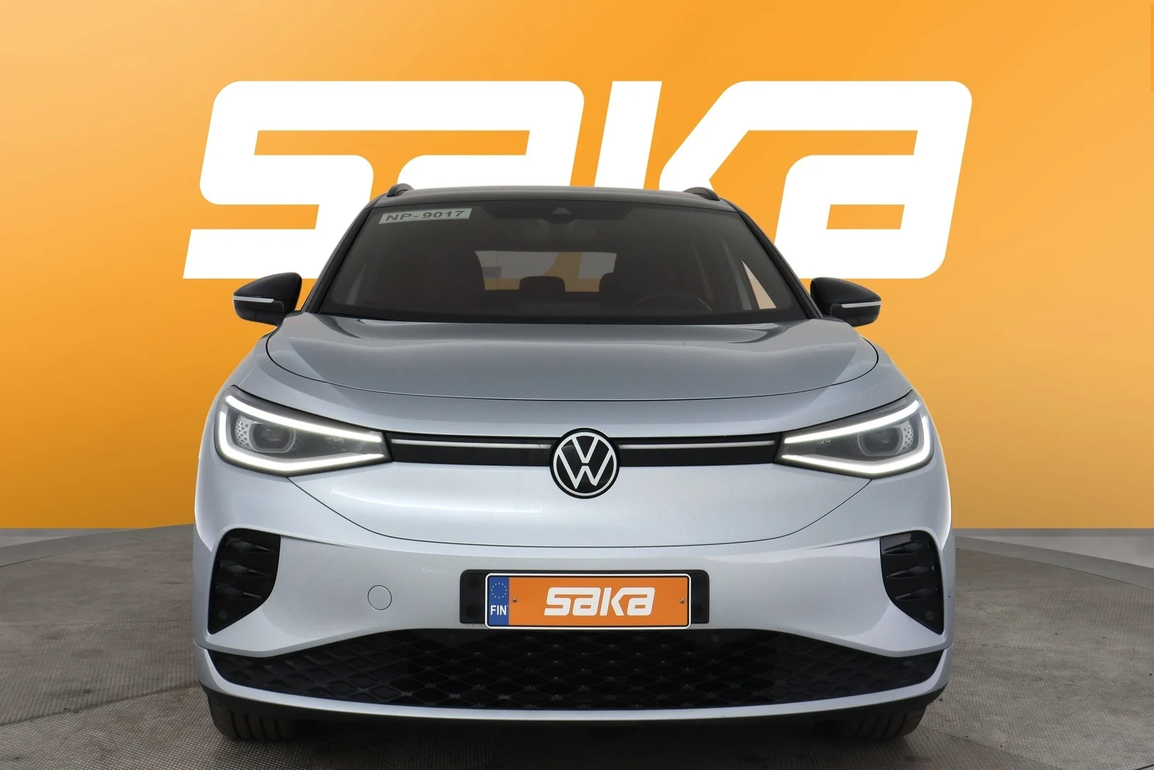 Car Image - 2Cs4LBBqpAAbFOy84FFtRa