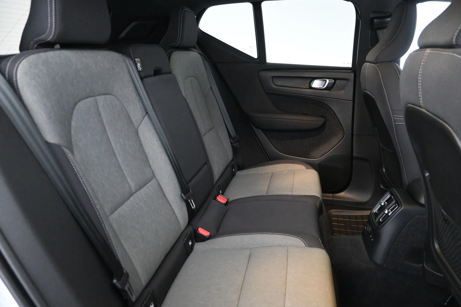 Car Image - 27Rkp3Bso6ewVPkEiTtOj4